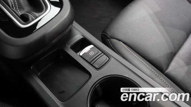 Renault Samsung Arkana 2025 — ფოტო 1/31