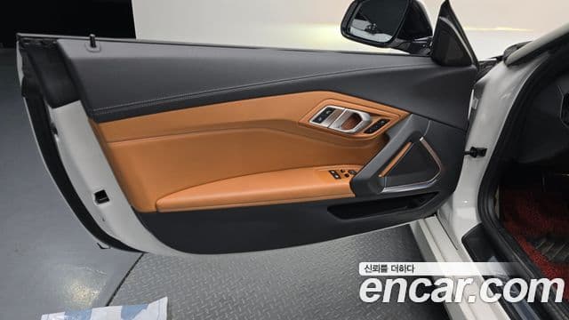BMW Z4 2020 — Şəkil 18/30
