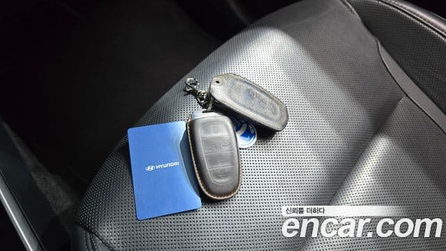 Hyundai The New Tucson 2021 — ფოტო 16/20