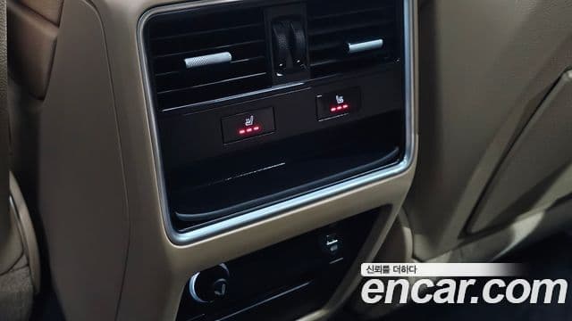 Porsche Cayenne 2019 — Photo 7/20