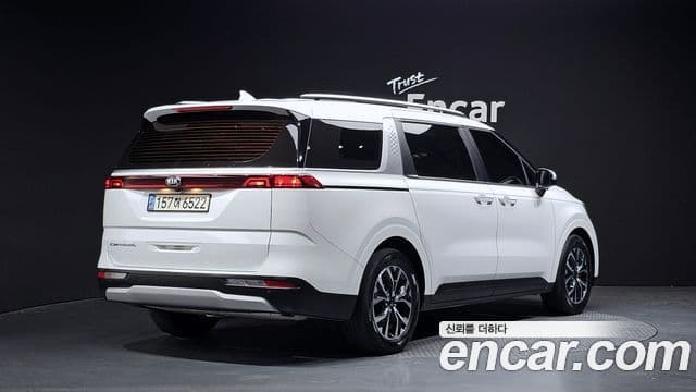 Kia Carnival 2021 — Şəkil 2/20