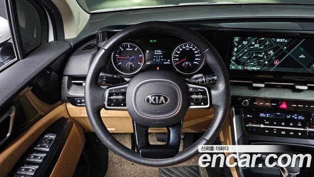 Kia Carnival 2021 — Şəkil 12/20