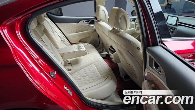 Genesis G70 2019 — Şəkil 12/20