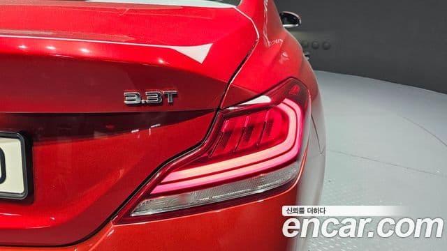 Genesis G70 2019 — Photo 27/33