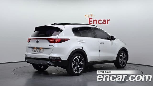 Kia Sportage The Bold 2018 — ფოტო 2/20