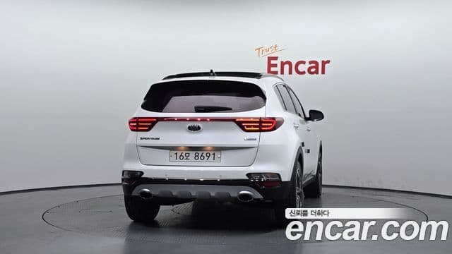 Kia Sportage The Bold 2018 — ფოტო 4/20
