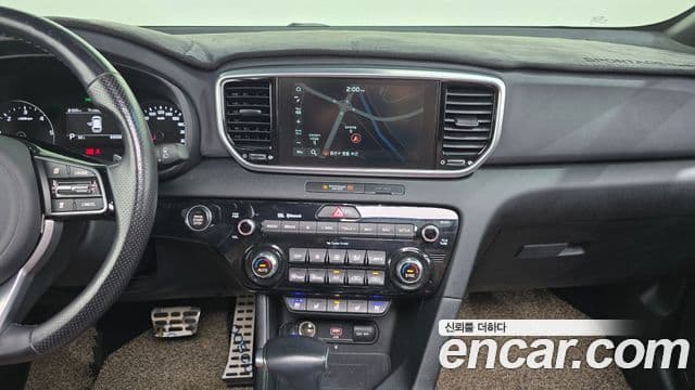 Kia Sportage The Bold 2018 — ფოტო 14/20