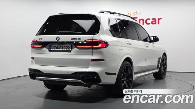 BMW X7 2024 — Photo 13/20