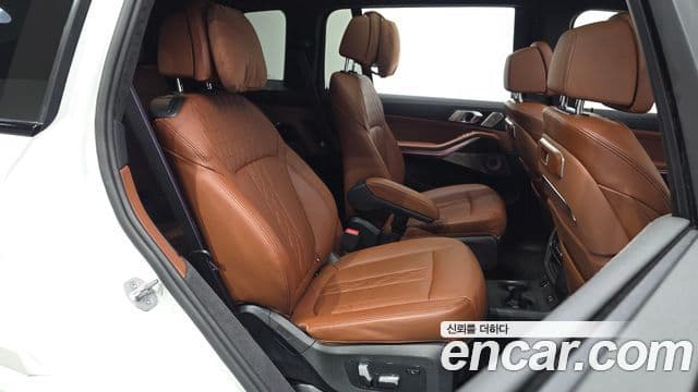 BMW X7 2024 — Photo 14/20