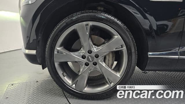 Genesis GV80 2020 — ფოტო 4/20