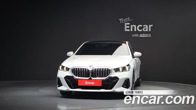 BMW 5 Series 2023 — Şəkil 3/20