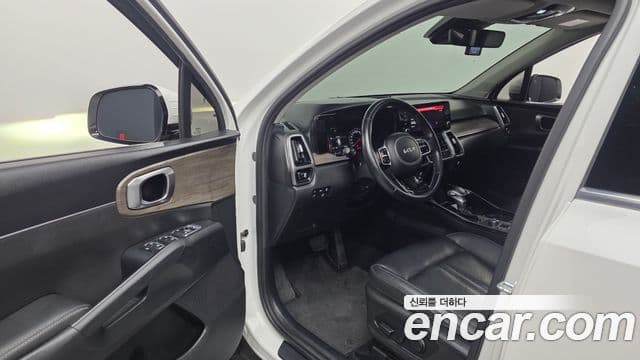 Kia Sorento 2021 — Фото 10/20