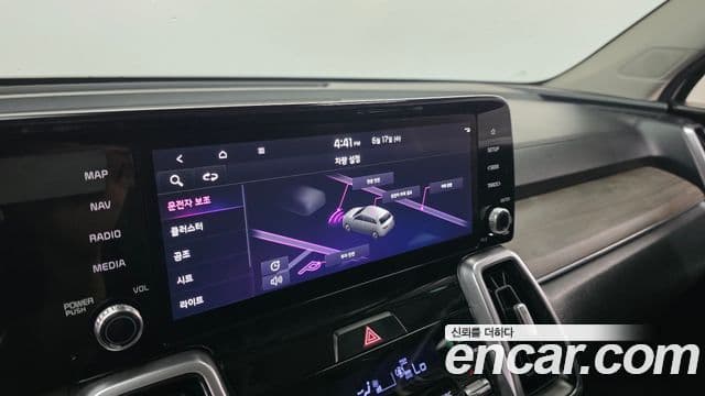 Kia Sorento 2021 — Фото 19/20