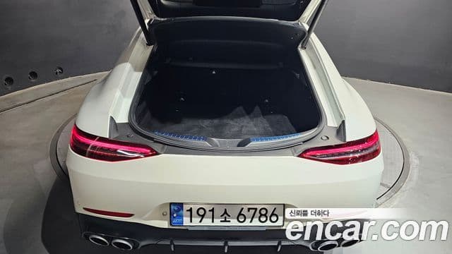 Mercedes-Benz AMG GT 2023 — Photo 6/30