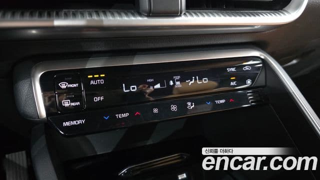 Kia K5 2022 — ფოტო 16/20