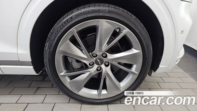 Genesis GV70 2021 — Photo 3/30