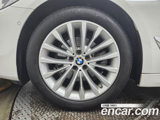 BMW 5 Series 2023 — Şəkil 4/20