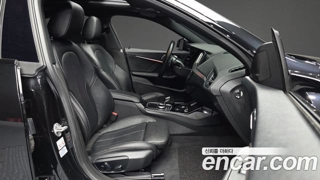 BMW 2 Series Gran Coupe 2022 — Фото 11/20