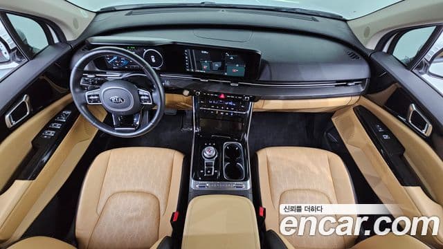 Kia Carnival 2021 — ფოტო 7/20