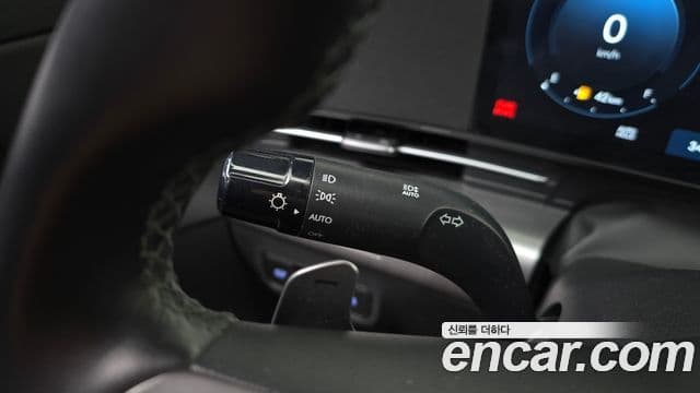 Hyundai Kona Hybrid 2023 — Photo 14/31