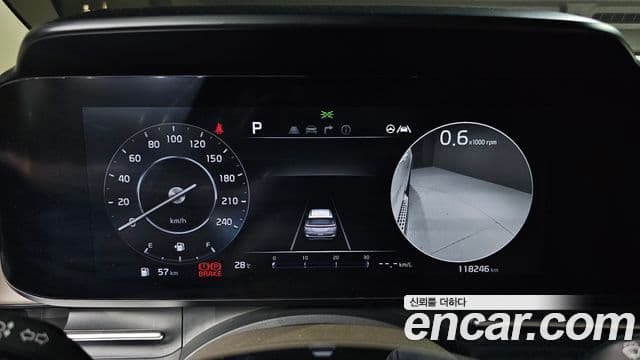 Kia Carnival 2022 — Фото 8/20
