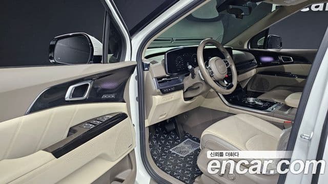 Kia Carnival 2022 — Фото 10/20