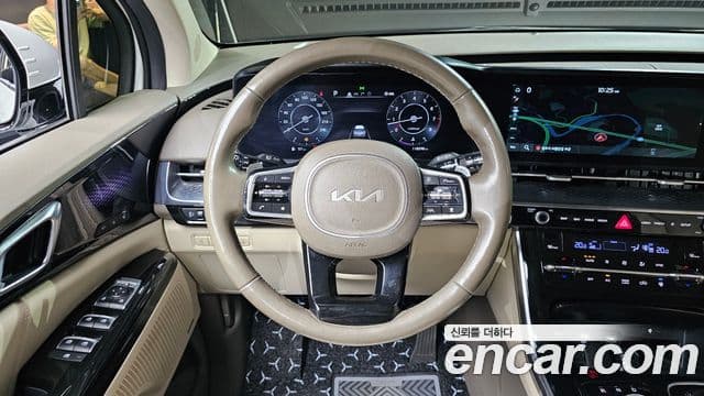 Kia Carnival 2022 — Фото 13/20