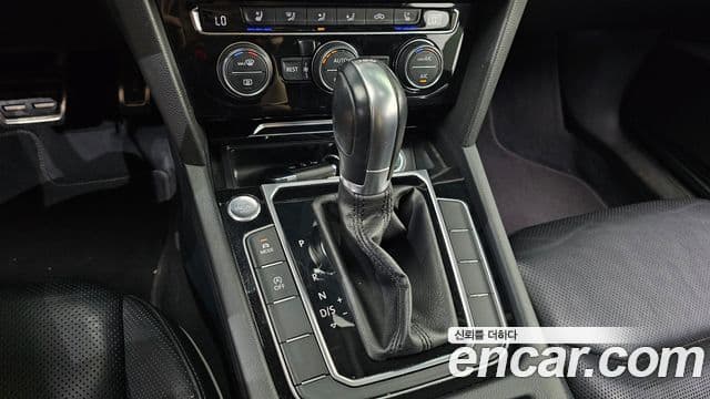 Volkswagen Arteon 2018 — ფოტო 9/20