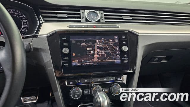 Volkswagen Arteon 2018 — ფოტო 14/20