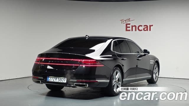 Genesis G90 2023 — ფოტო 25/40