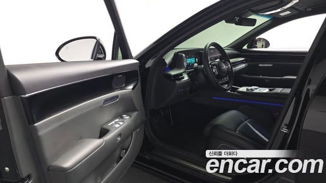 Genesis G90 2023 — ფოტო 13/40