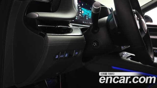 Genesis G90 2023 — ფოტო 33/40