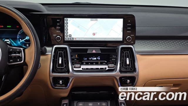 Kia Sorento 2023 — Фото 14/20