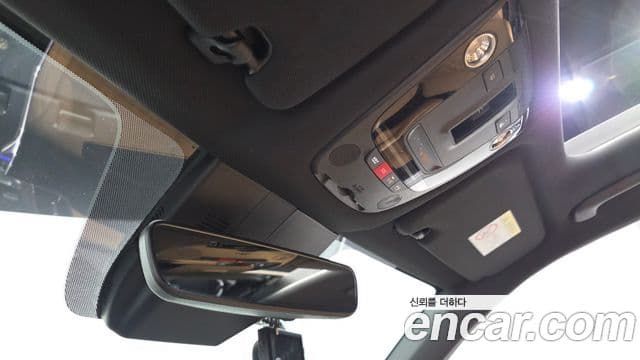 Kia Sorento 2023 — Photo 27/34