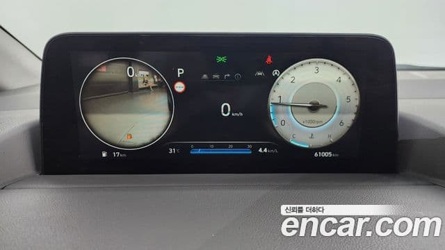 Hyundai Staria 2021 — Фото 8/20