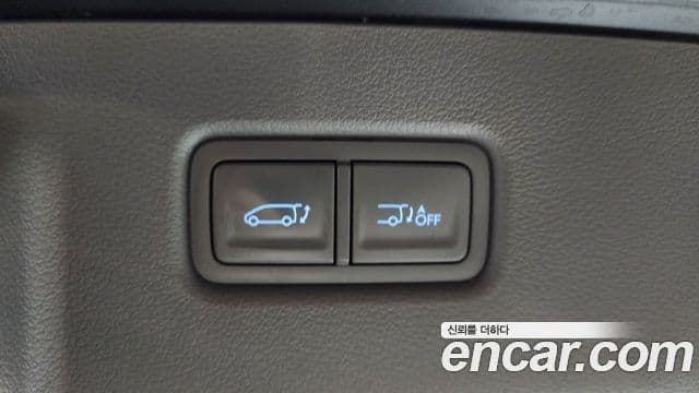 Hyundai Staria 2021 — Фото 16/20