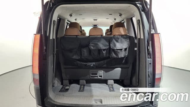 Hyundai Staria 2021 — Фото 17/20
