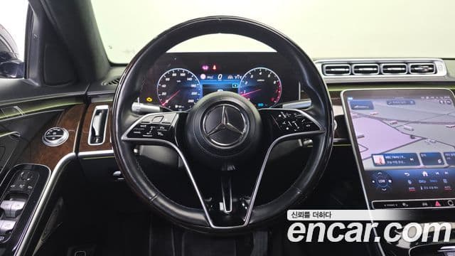 Mercedes-Benz S-Class 2021 — Фото 15/20