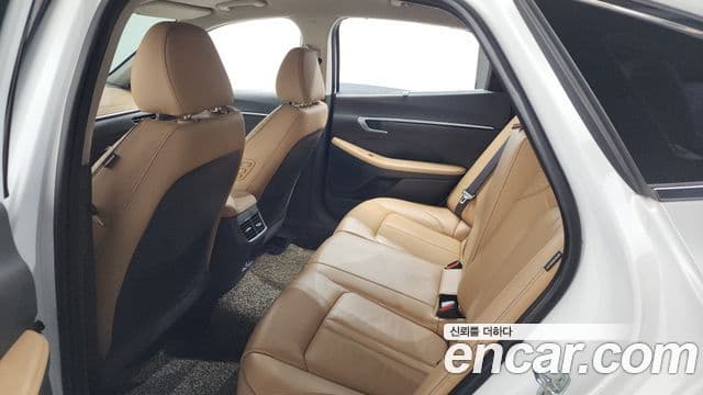 Hyundai Sonata 2019 — Şəkil 18/20