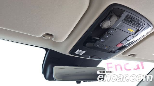 Kia Carnival 2025 — Şəkil 19/20