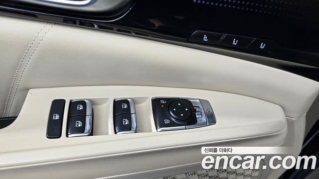 Kia Carnival 2025 — Şəkil 20/34