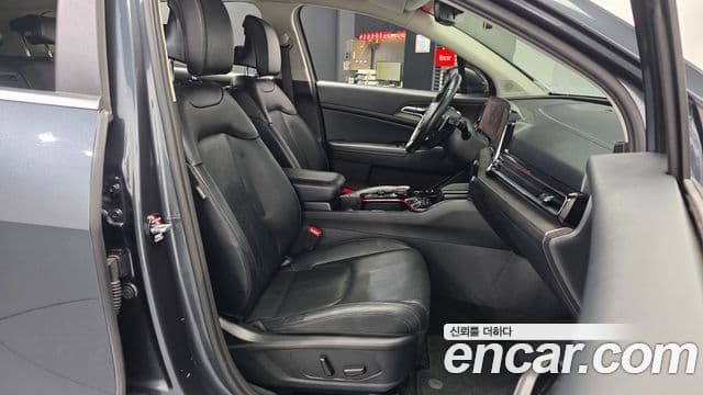 Kia Sportage 2022 — ფოტო 11/20