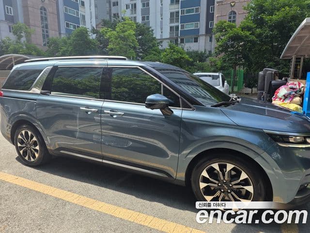 Kia Carnival 2022 — Şəkil 1/20