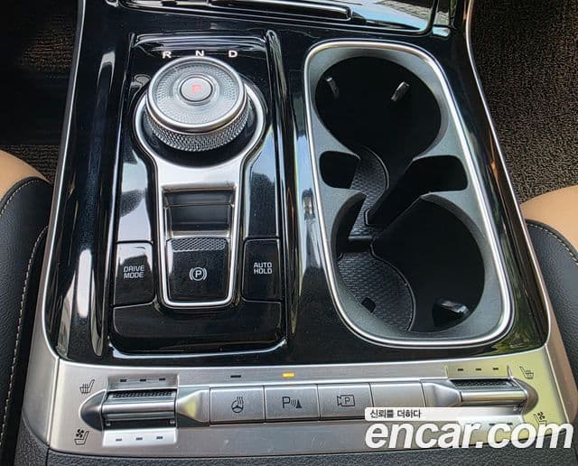 Kia Carnival 2022 — Şəkil 7/20