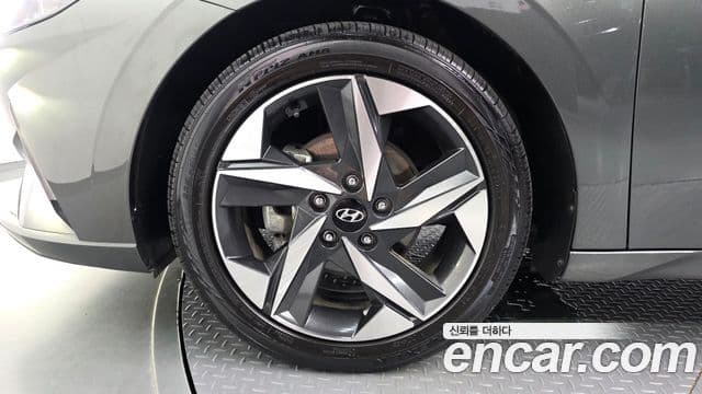 Hyundai Avante 2022 — Фото 4/20