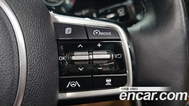 Kia Carnival 2020 — Фото 19/20