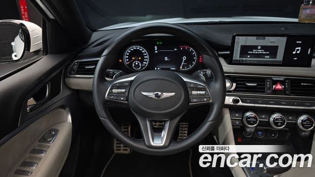Genesis G70 2021 — ფოტო 13/20