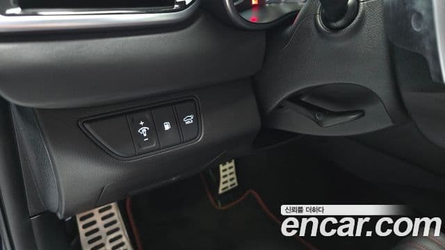 Genesis G70 2024 — ფოტო 27/32