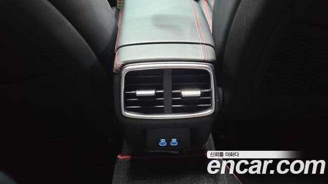 Genesis G70 2024 — ფოტო 22/32