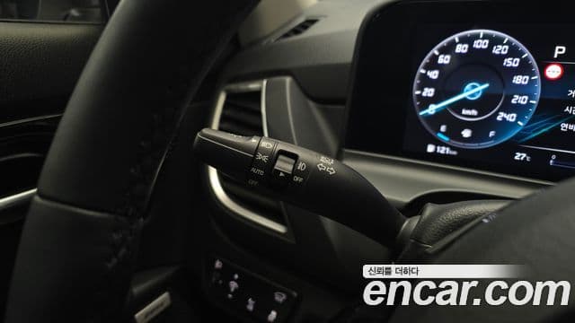 Kia Seltos 2024 — Şəkil 17/20